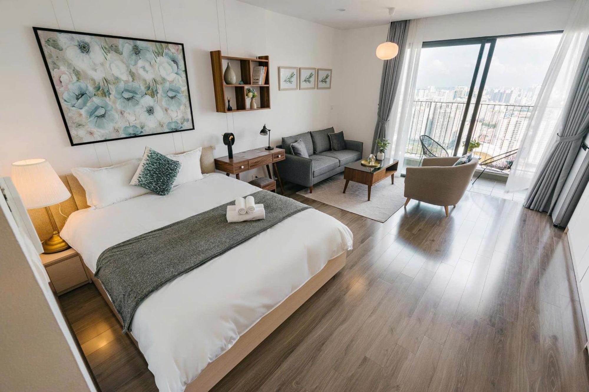 D'capitale - Feria Homes Апартаменты *